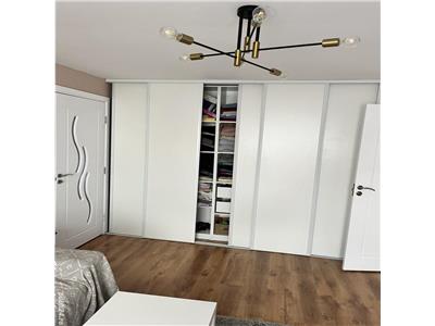 Apartament cu 2 camere in Zona Aradului.