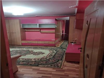 Apartament cu 3 camere in Zona Spitalul Judetean