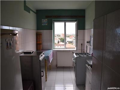 Apartament cu 3 camere in Zona Gheorghe Lazar