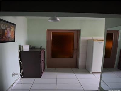 Apartament cu 3 camere in Zona Gheorghe Lazar