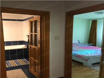 Apartament cu 3 Camere in Zona Modern