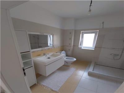 Apartament cu 2 Camere in Zona Braytim, Bloc Nou