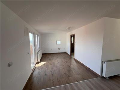 Apartament cu 3 camere in Zona Lipovei