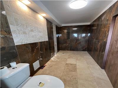 Apartament cu 3 camere in Zona Lipovei