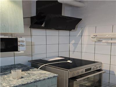 Apartament cu 3 camere in zona Lipovei